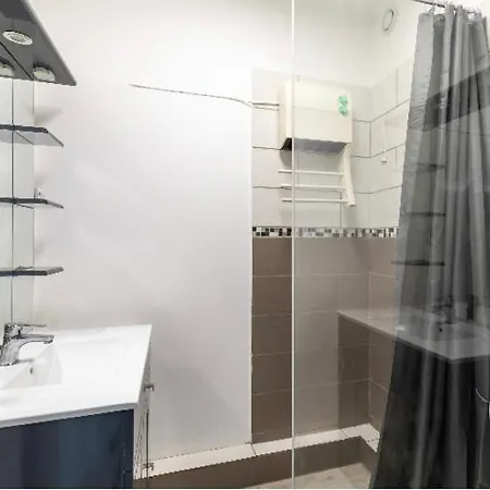 Superbe T3 Avec Piscine Apartment *
