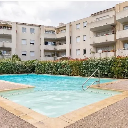 Apartment T3 Lumineux Climatise - Piscine, Garage & Wifi *