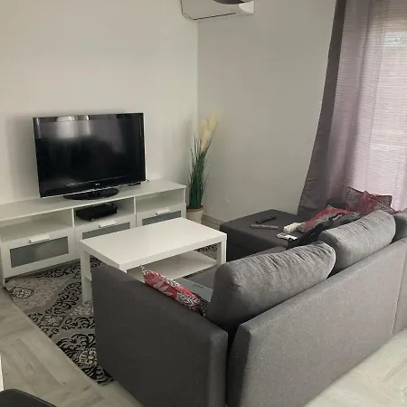 Apartmán T3 Lumineux Climatise - Piscine, Garage & Wifi