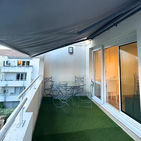 T3 Lumineux Climatise - Piscine, Garage & Wifi Apartment *